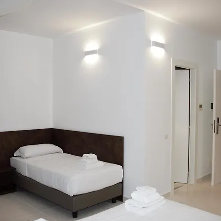 Domus Dea By Trinita 4* Rom