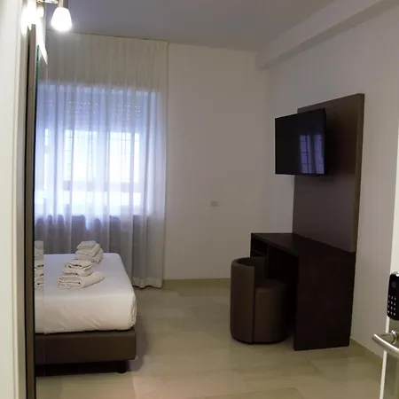 Domus Dea By Trinita Rom