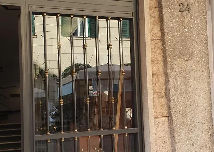 Domus Dea By Trinità Affittacamere Roma