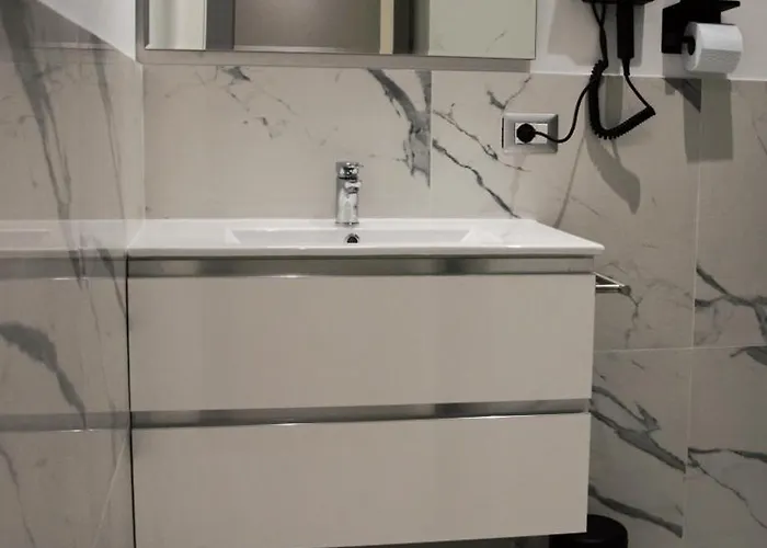 Domus Dea By Trinità 4*