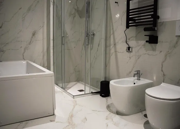 Domus Dea By Trinità Affittacamere 4*