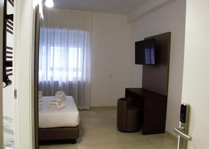 Domus Dea By Trinità Roma