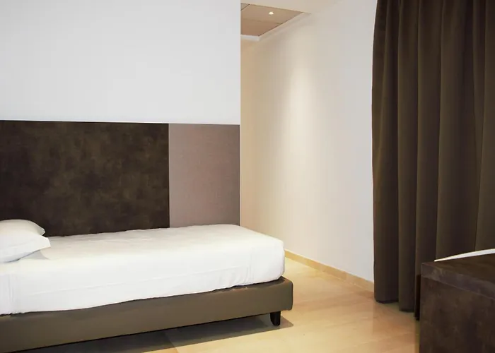 Domus Dea By Trinità 4*